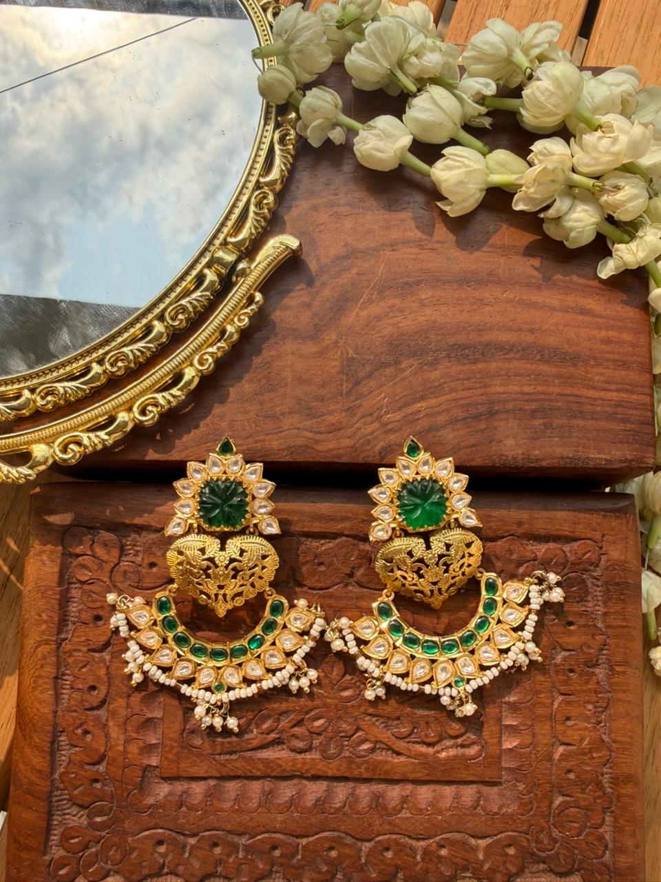 SHANAYA TEMPLE EARRING