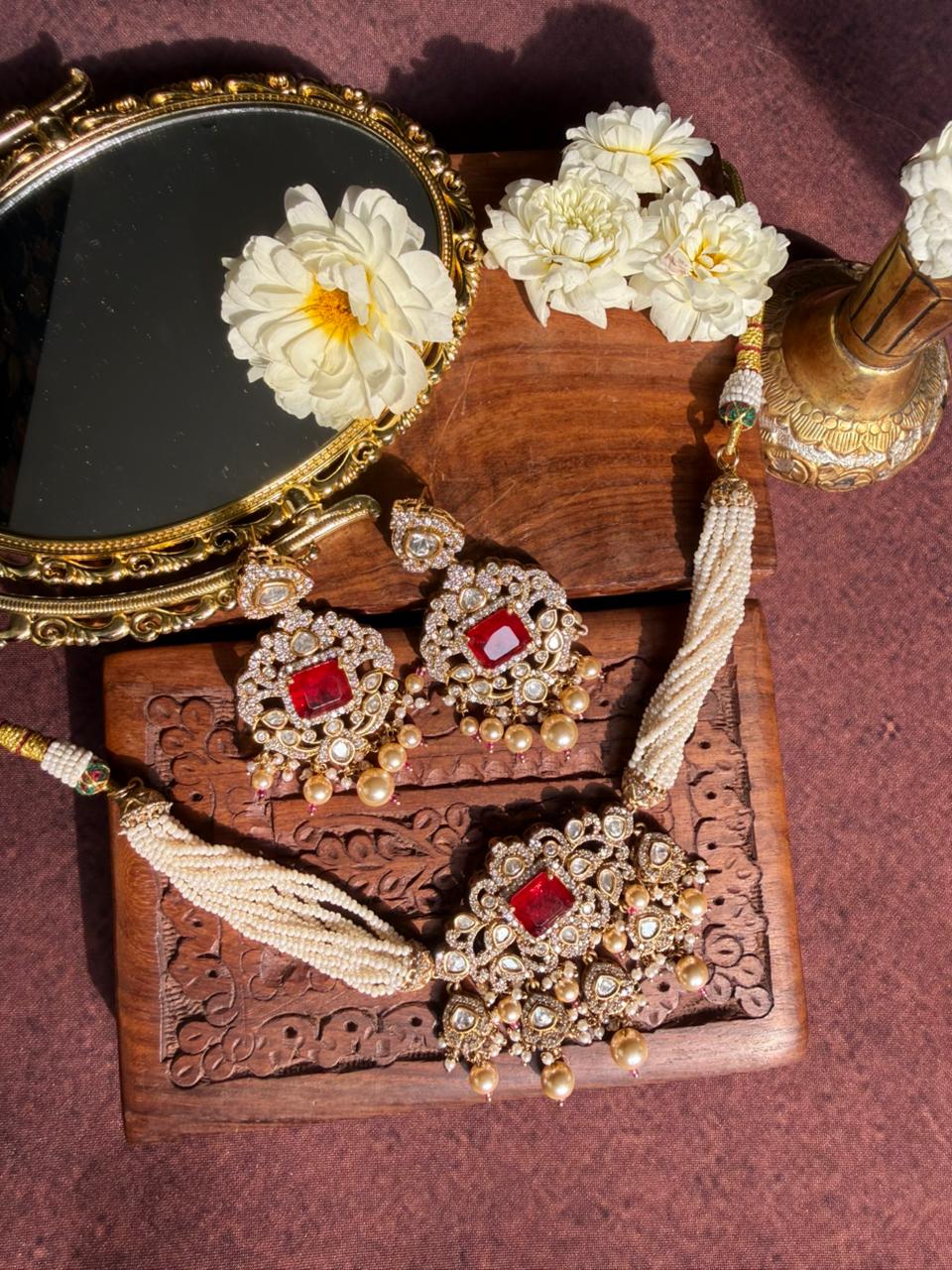 YAMINI RED POLKI SET