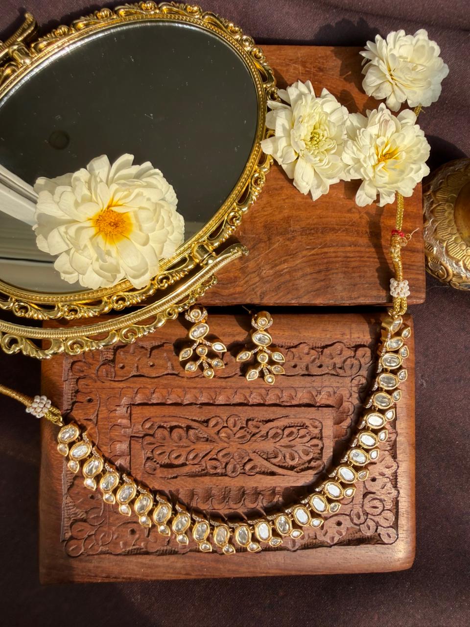 HANIA VICTORIAN POLKI NECKLACE SET