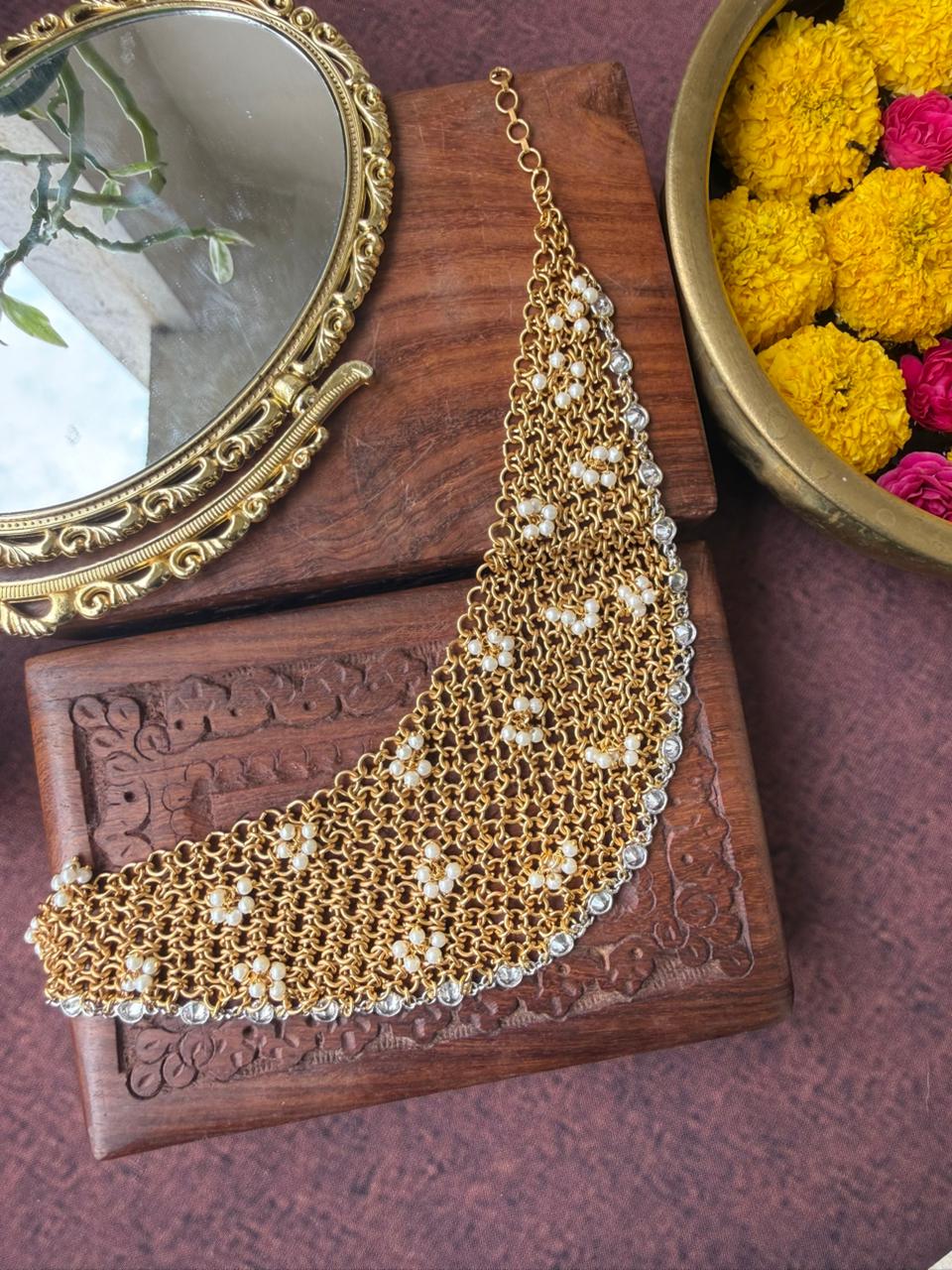 JASMINE GOLD NECKLACE