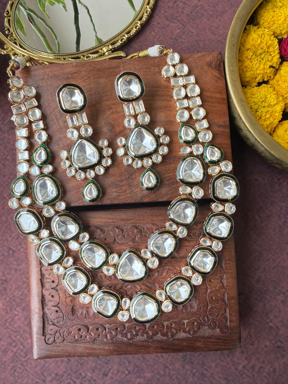 SARA POLKI NECKLACE SET