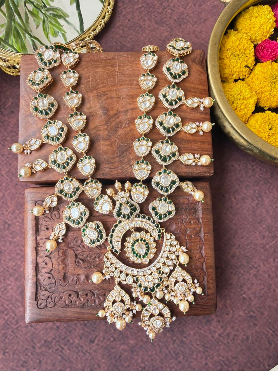 BAVNA POLKI NECKLACE SET
