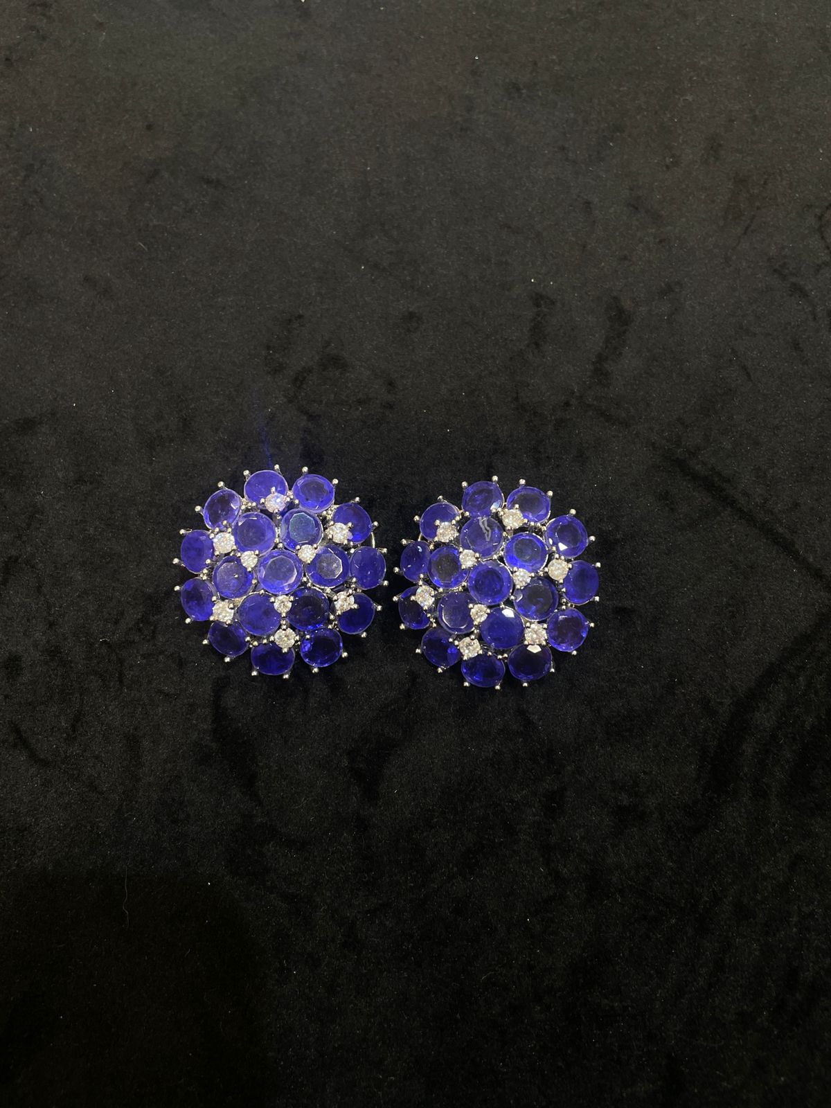 Emeri Gemstone Earring