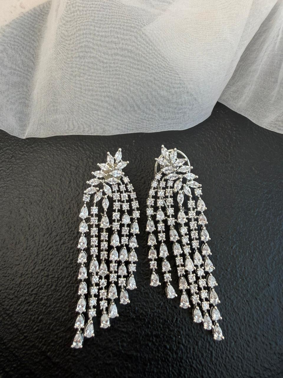 URVASHI DIAMOND EARRING