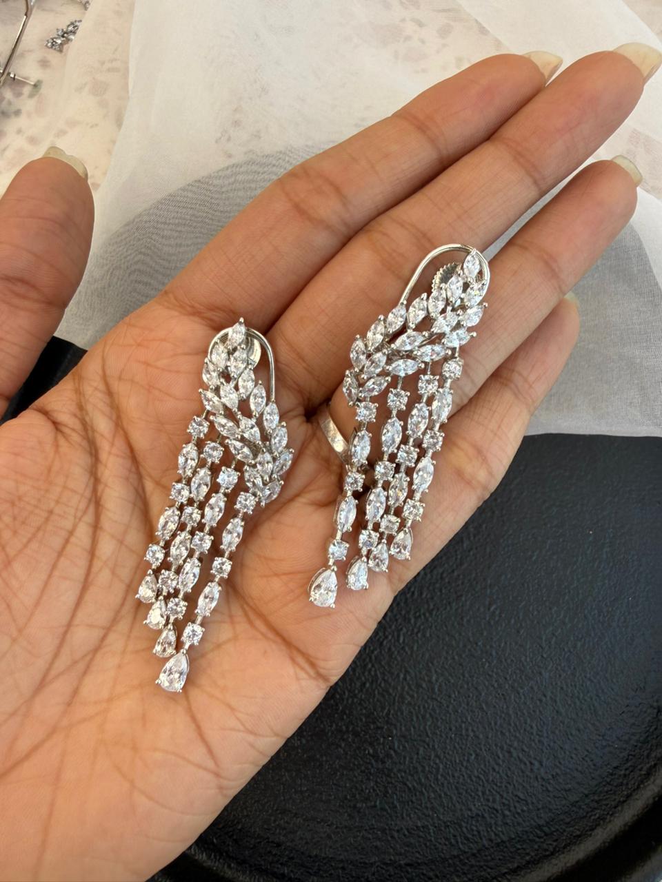 RUFASA DIAMOND EARRING