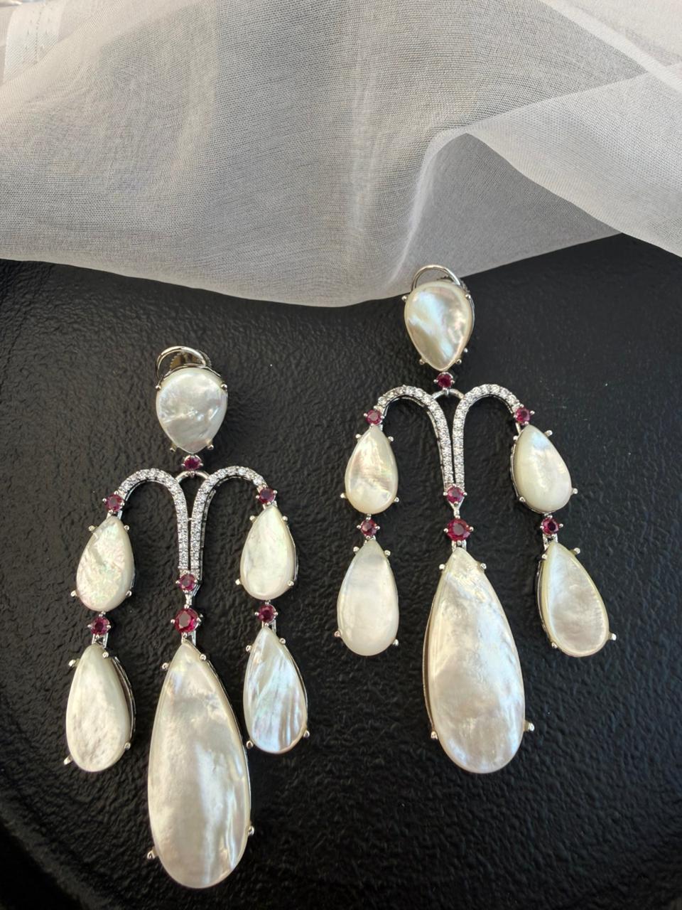 RASHA MOTHER OF PEARL EARRING