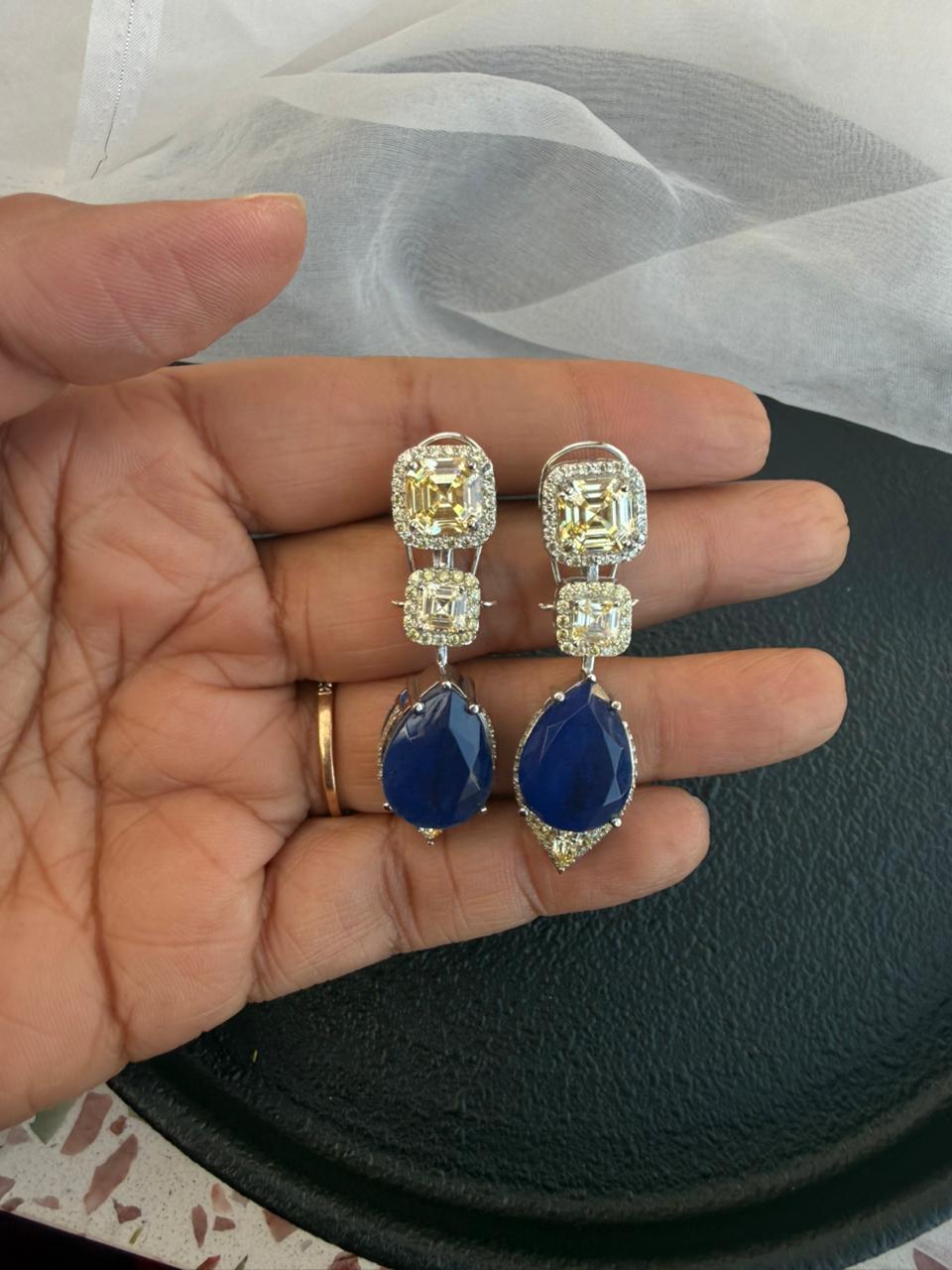 BELLE DOUBLET WITH SWAROVSKI EARRING