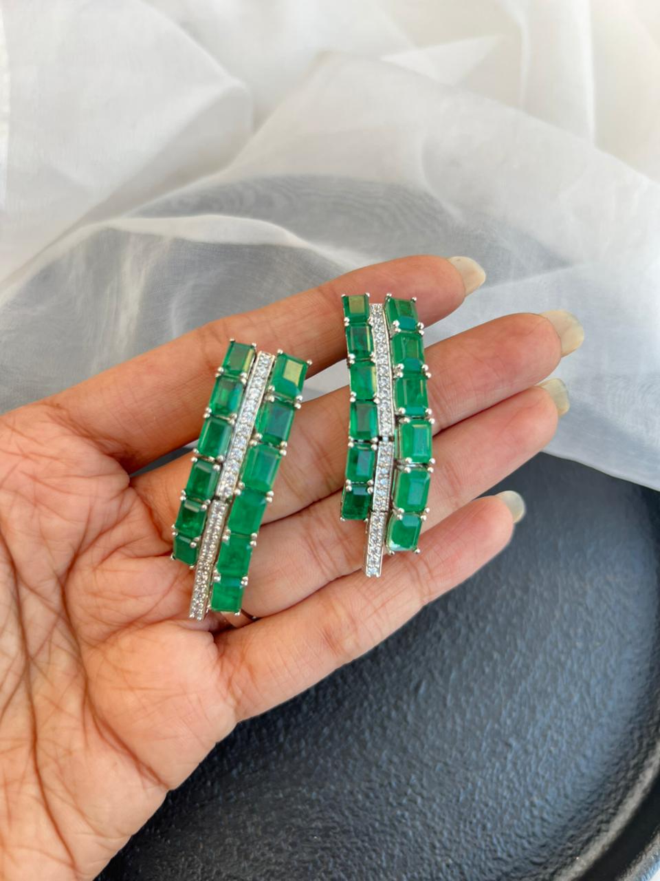 ELOWYN GREEN ROUND HOOPS