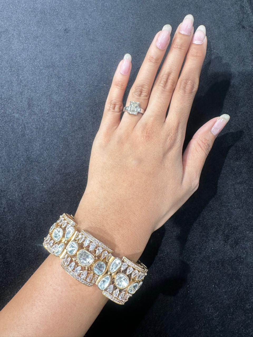 LAVIYA MOISSANITE POLKI BRACELET