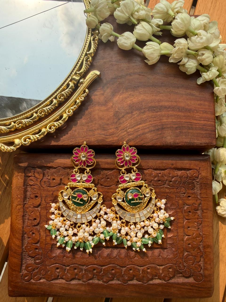 RUHI KEMPU EARRING