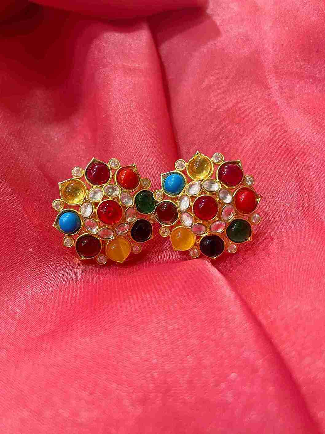 FARIDA NAVRATNA POLKI STUD image 0