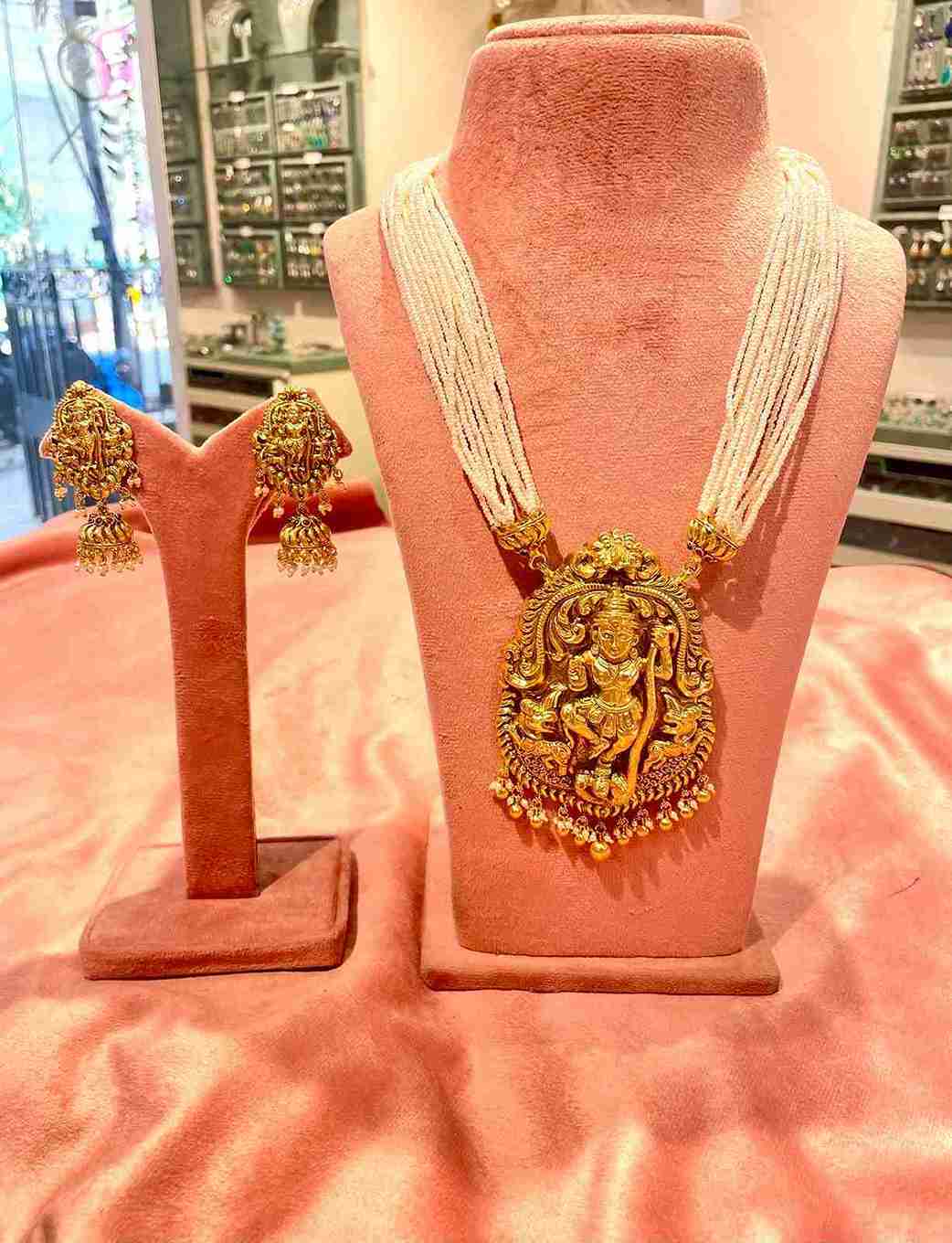 PAKHI TEMPLE NECKLACE image 0