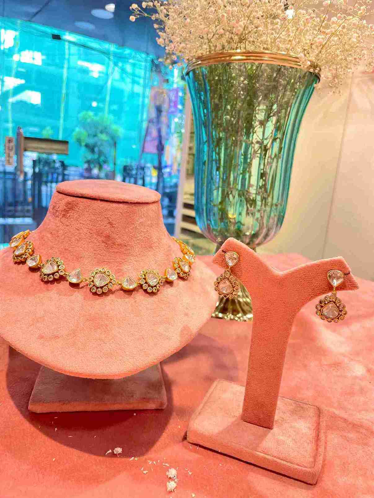 NANDINI PETITE CHOKER SET image 0