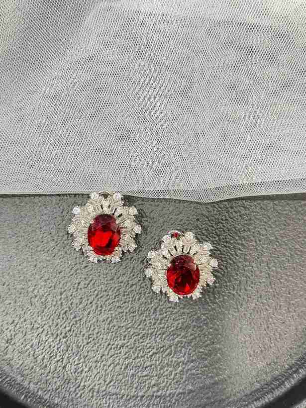 ONEX RED DIAMOND STUD image 0