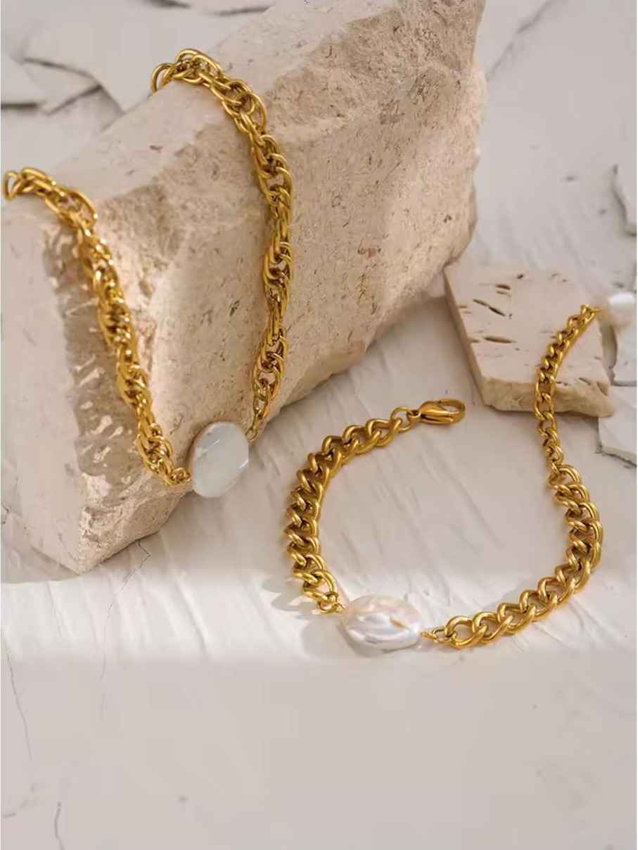 KIARA CHAIN image 1