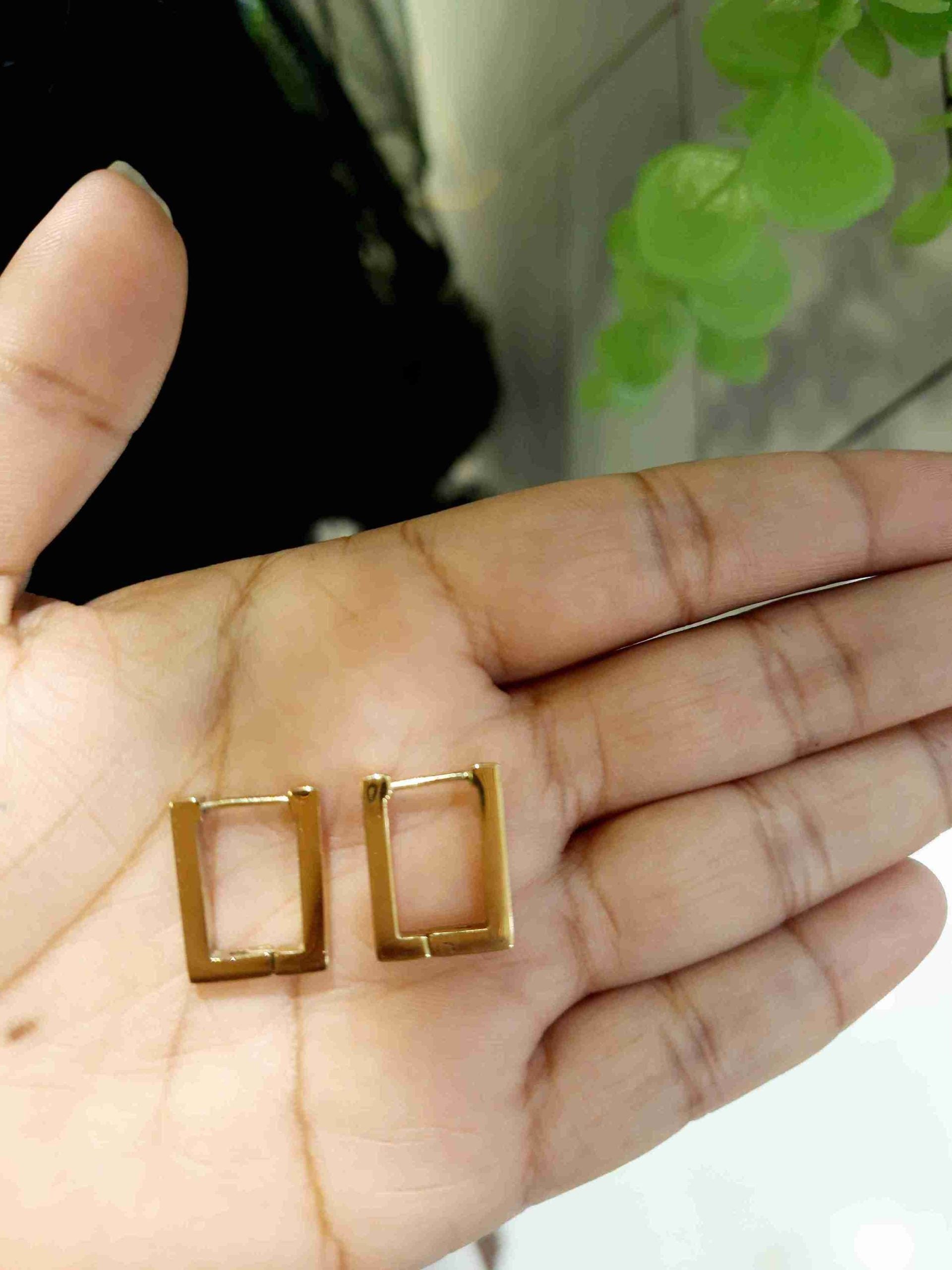 Mini Square Hoop image 0