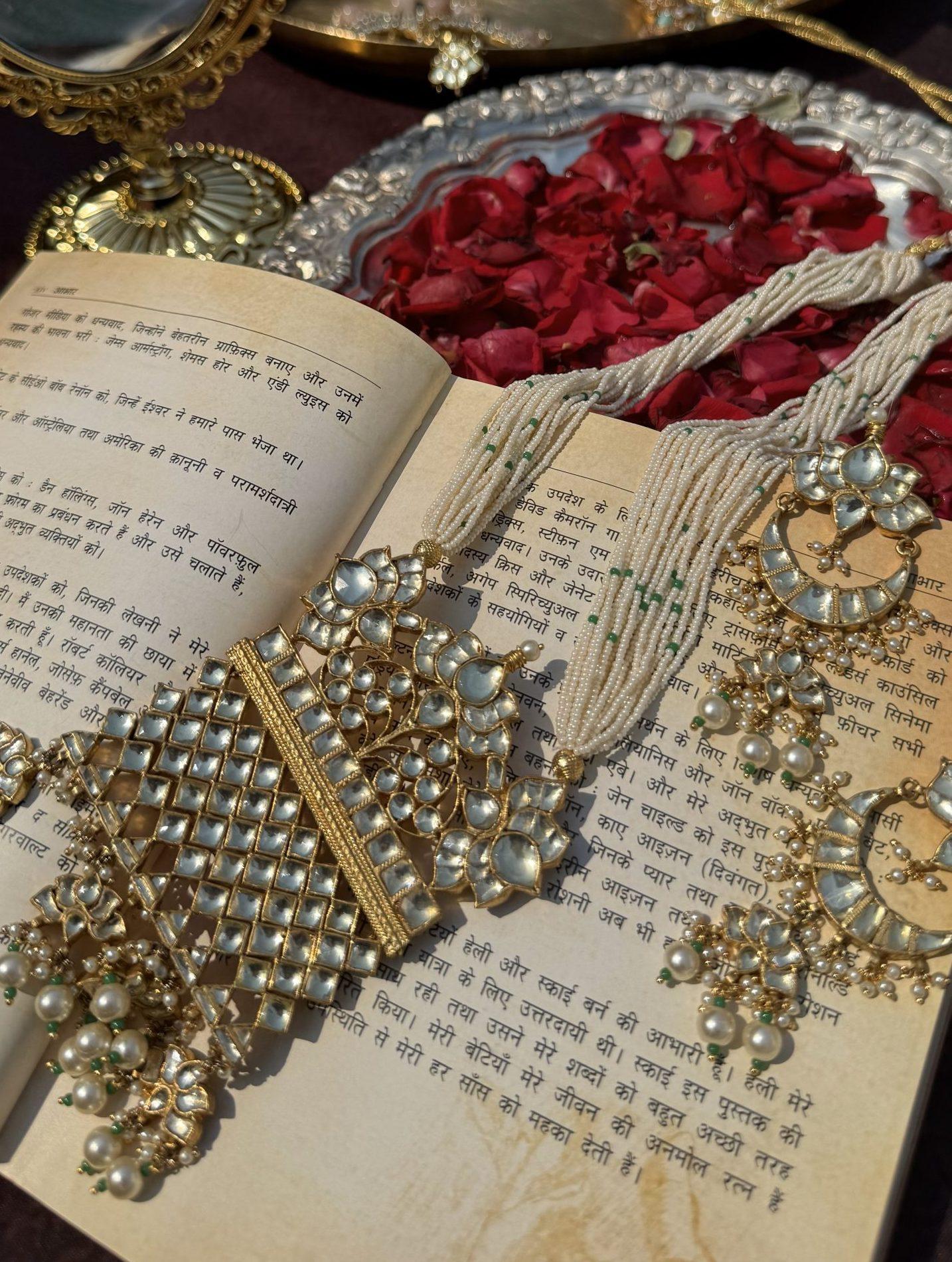 BHAVNA AHMEDABADI KUNDAN NECKLACE SET image 0