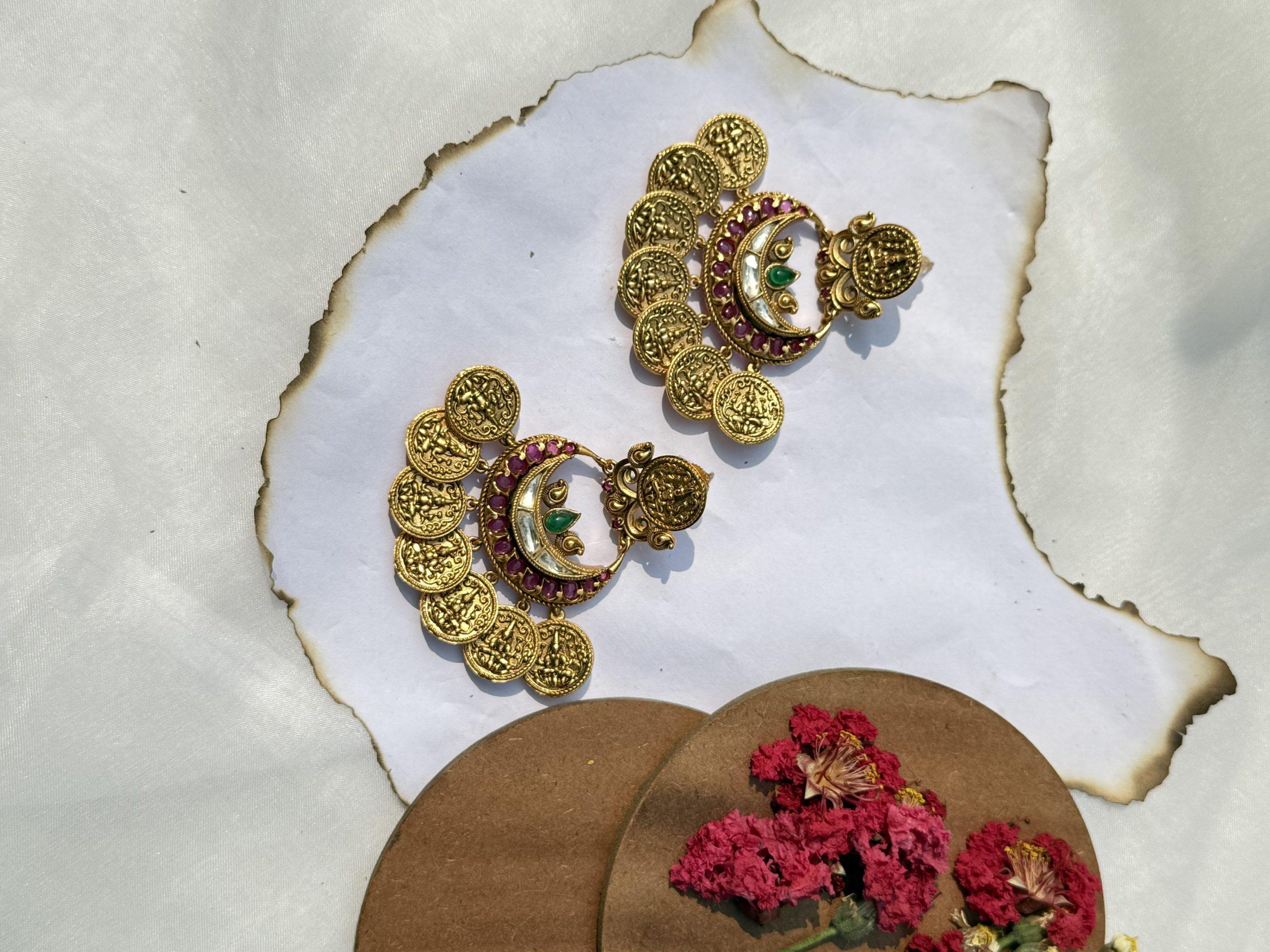 Dhara Earrings image 0