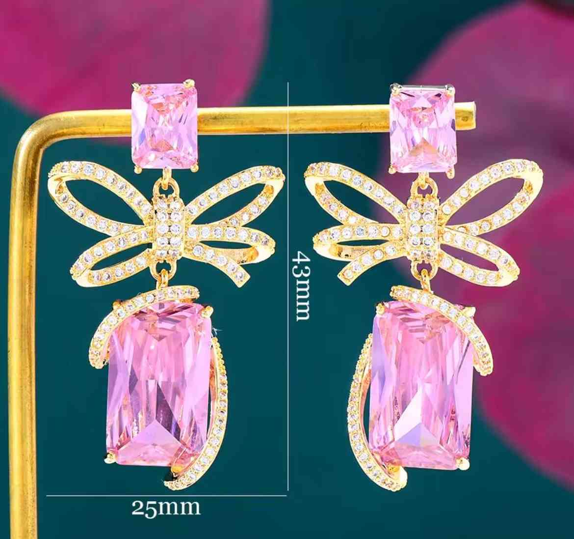 BOW PINK SWAROVSKI EARRING image 1