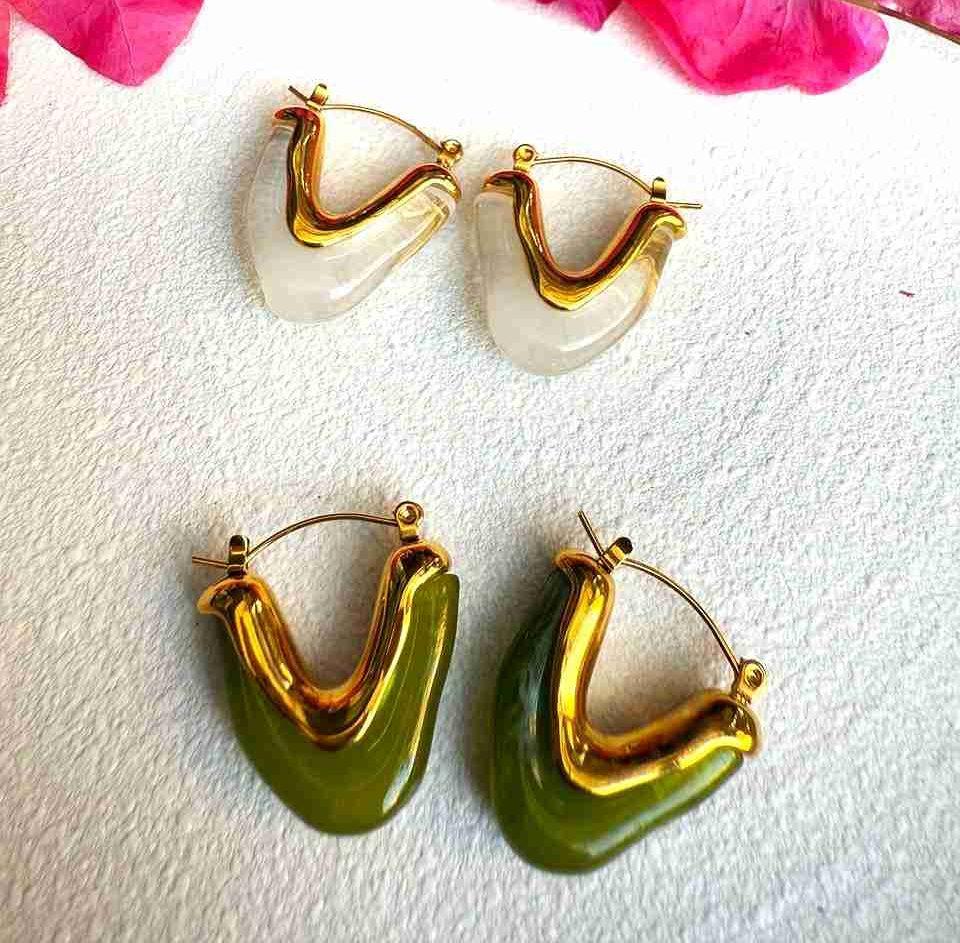 VANETY EARRING image 0