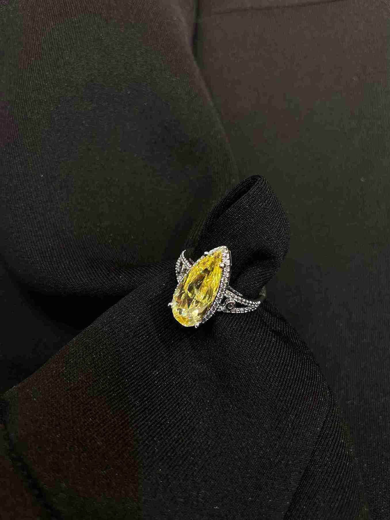 TANNER YELLOW RING image 0