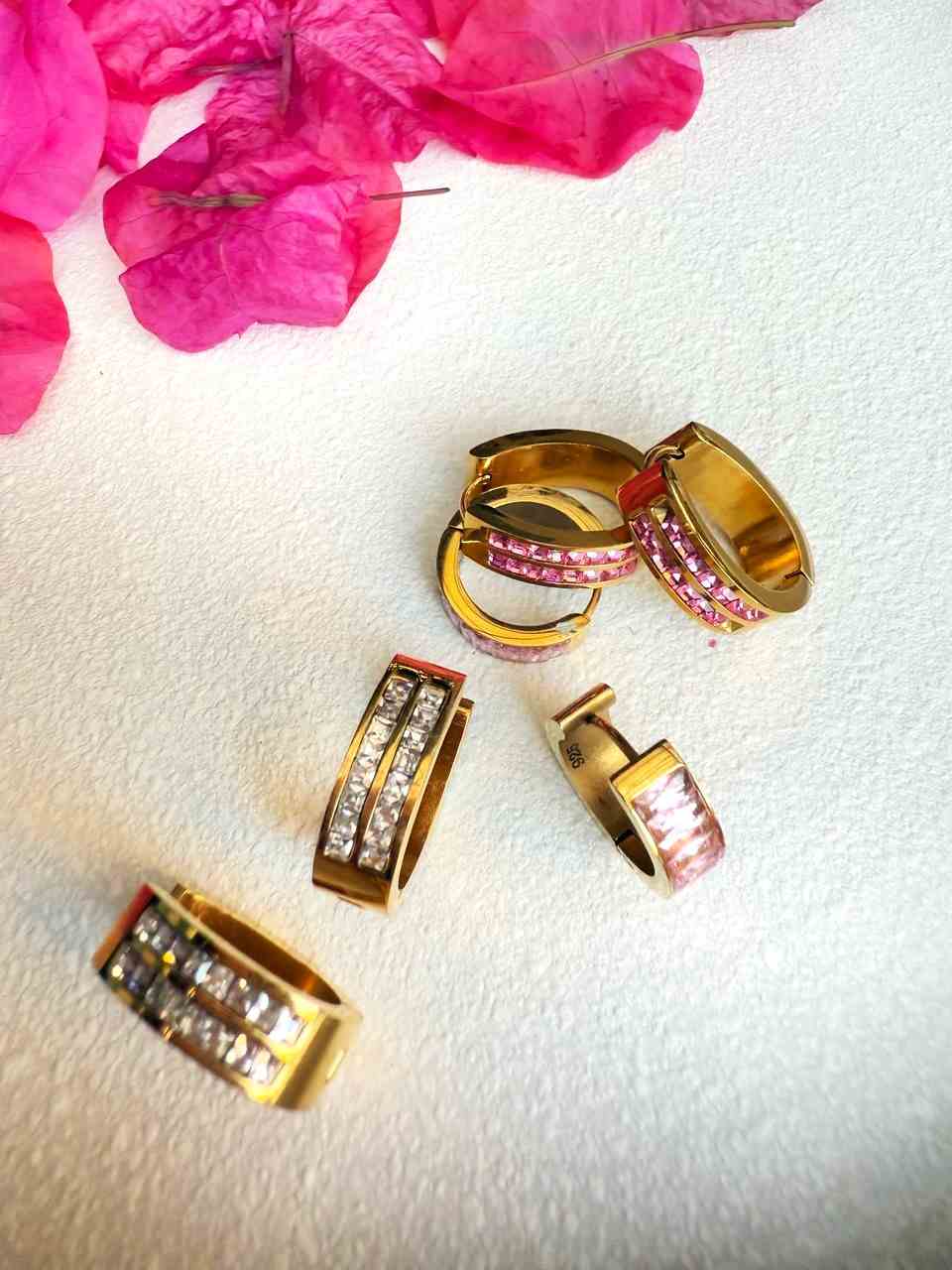 MANDANA COLORFUL HOOPS image 0