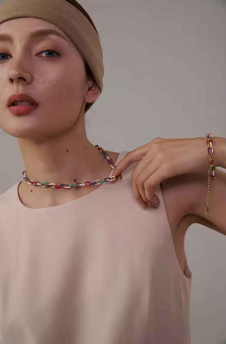 HARPER COLOURED CHAIN image 0