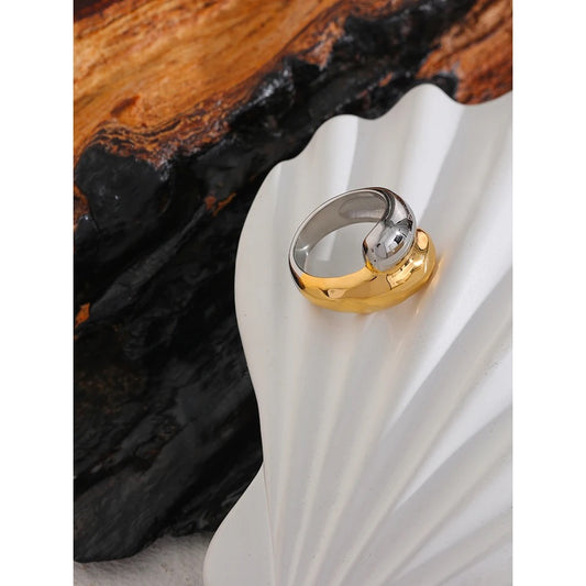 LISA GOLD WITH SILVER RING image 0
