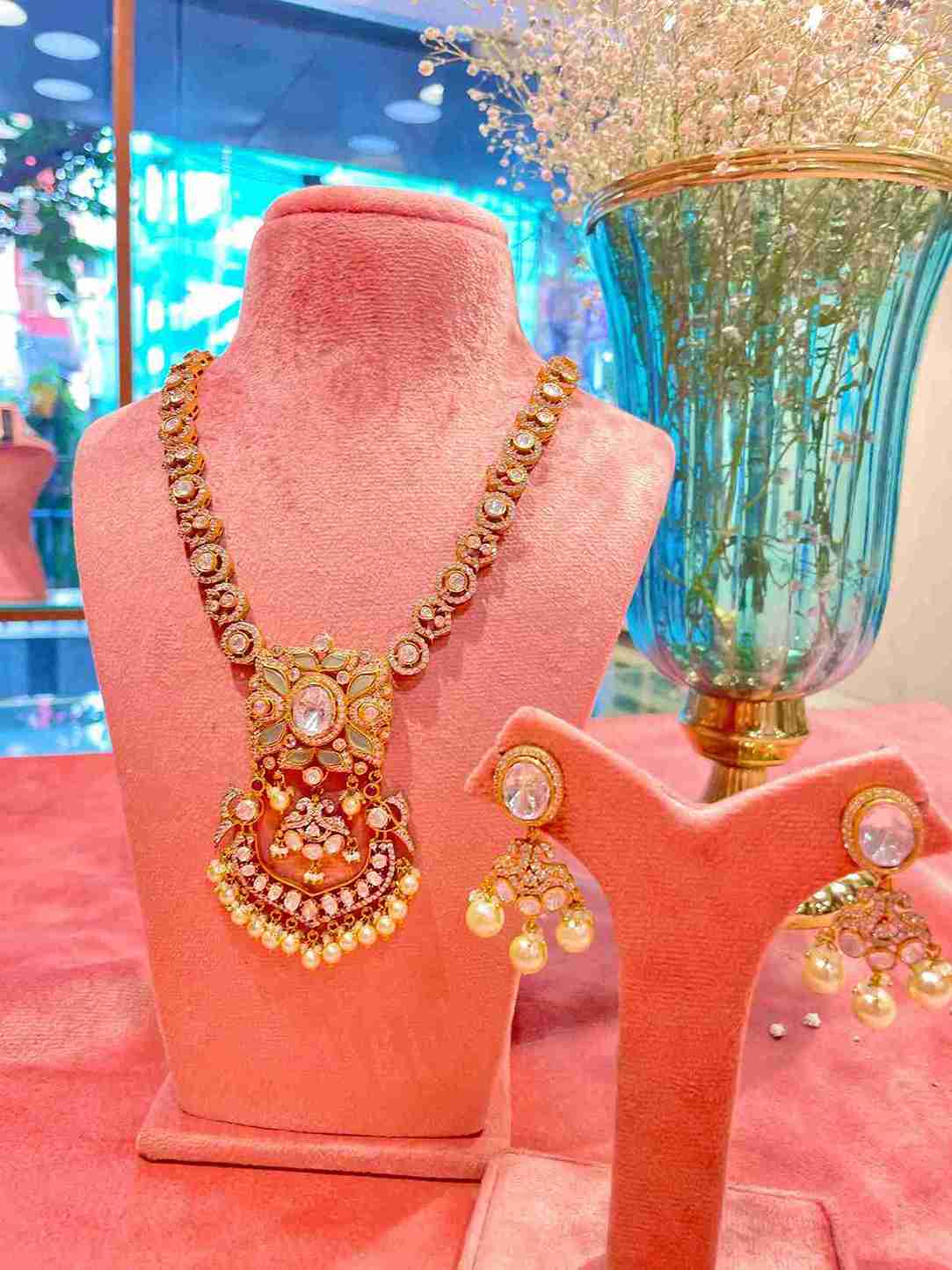 SHILA LONG MOISSANITE POLKI SET image 0