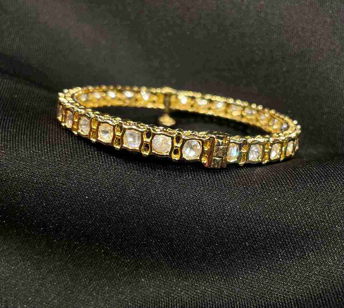 Bipasha Polki Bangle image 0