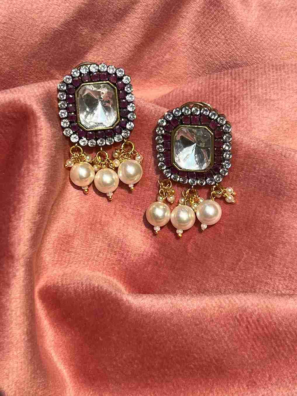 naina polki stud image 0