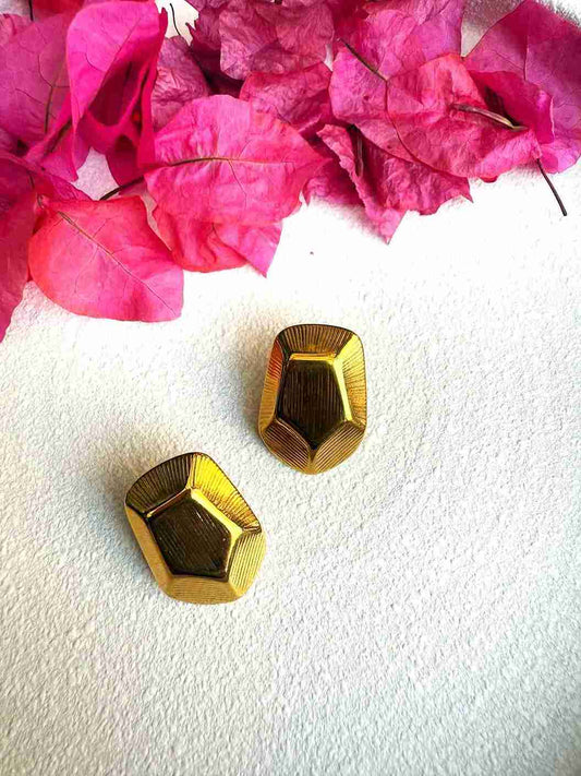 ROCK STUD image 0