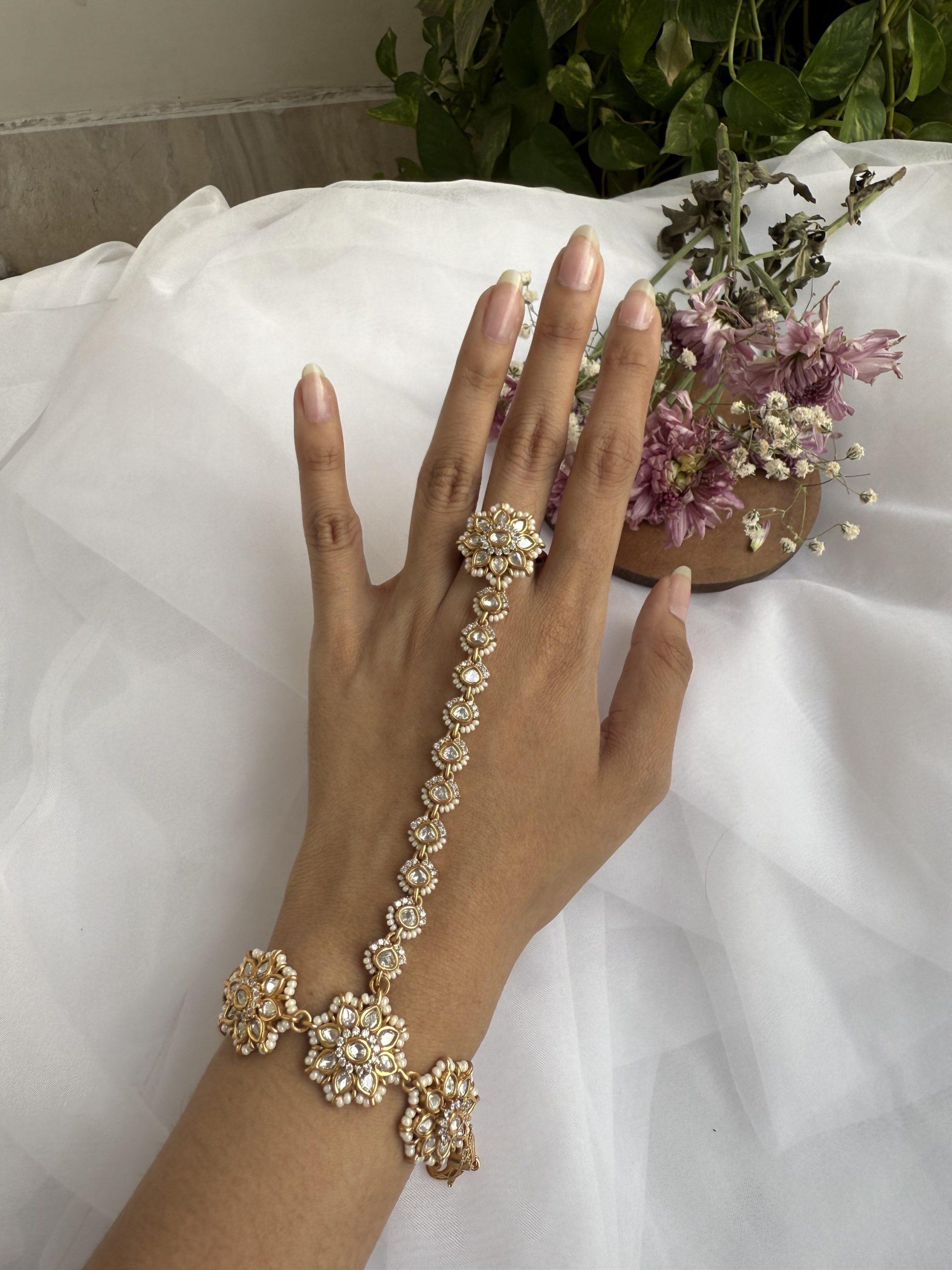 Anvika Polki Haath Phool image 0