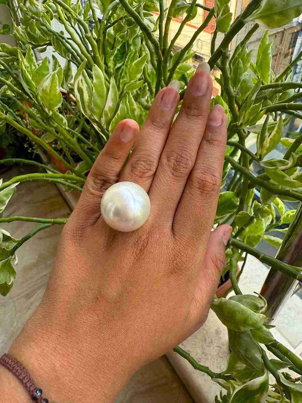 big pearl ring image 0
