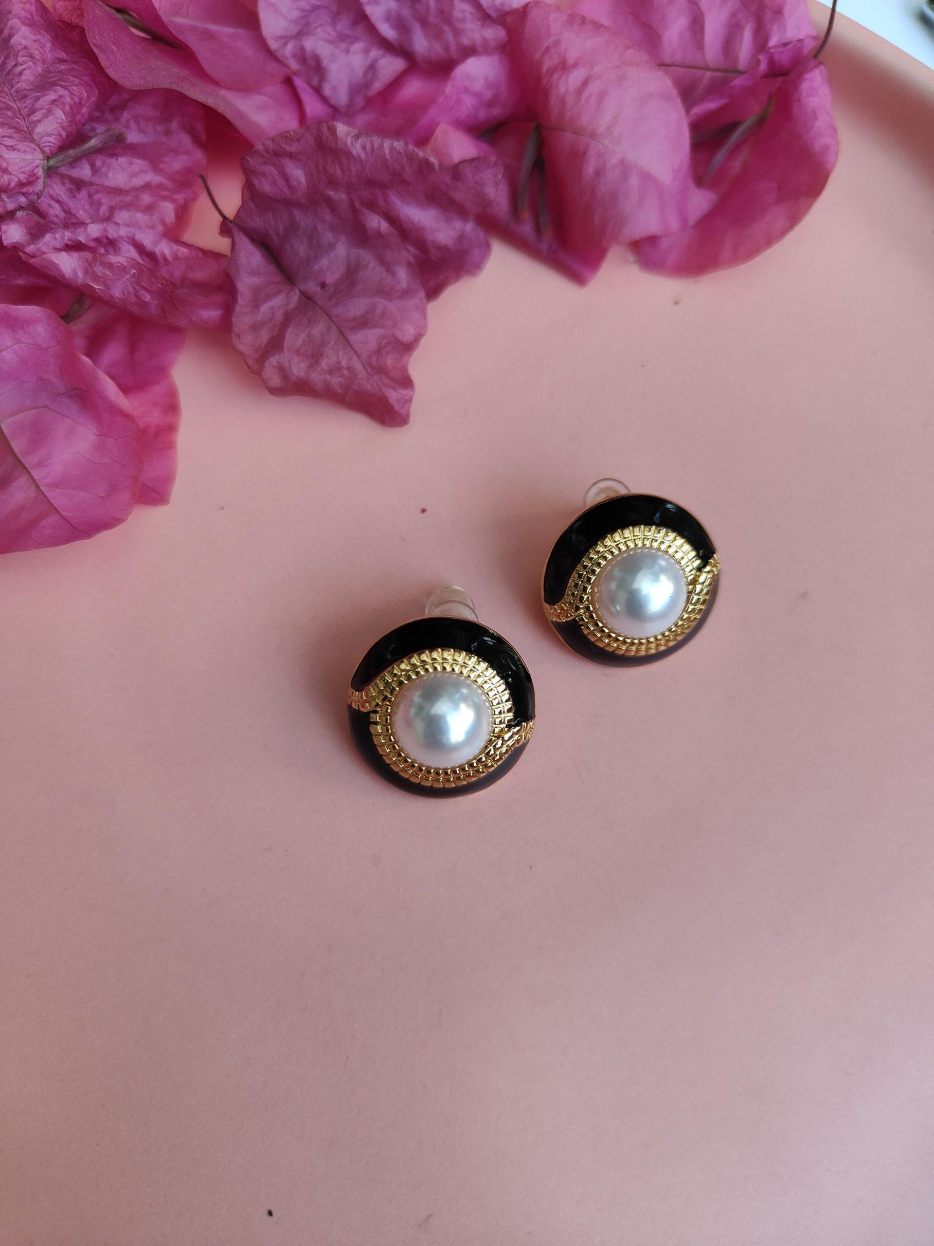 Resin Black Pearl Studs image 0