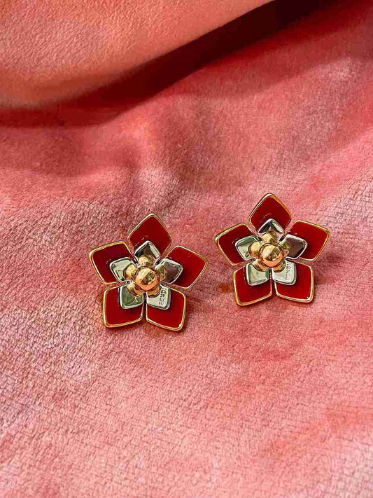 FENDI FLOWER RED STUD image 0