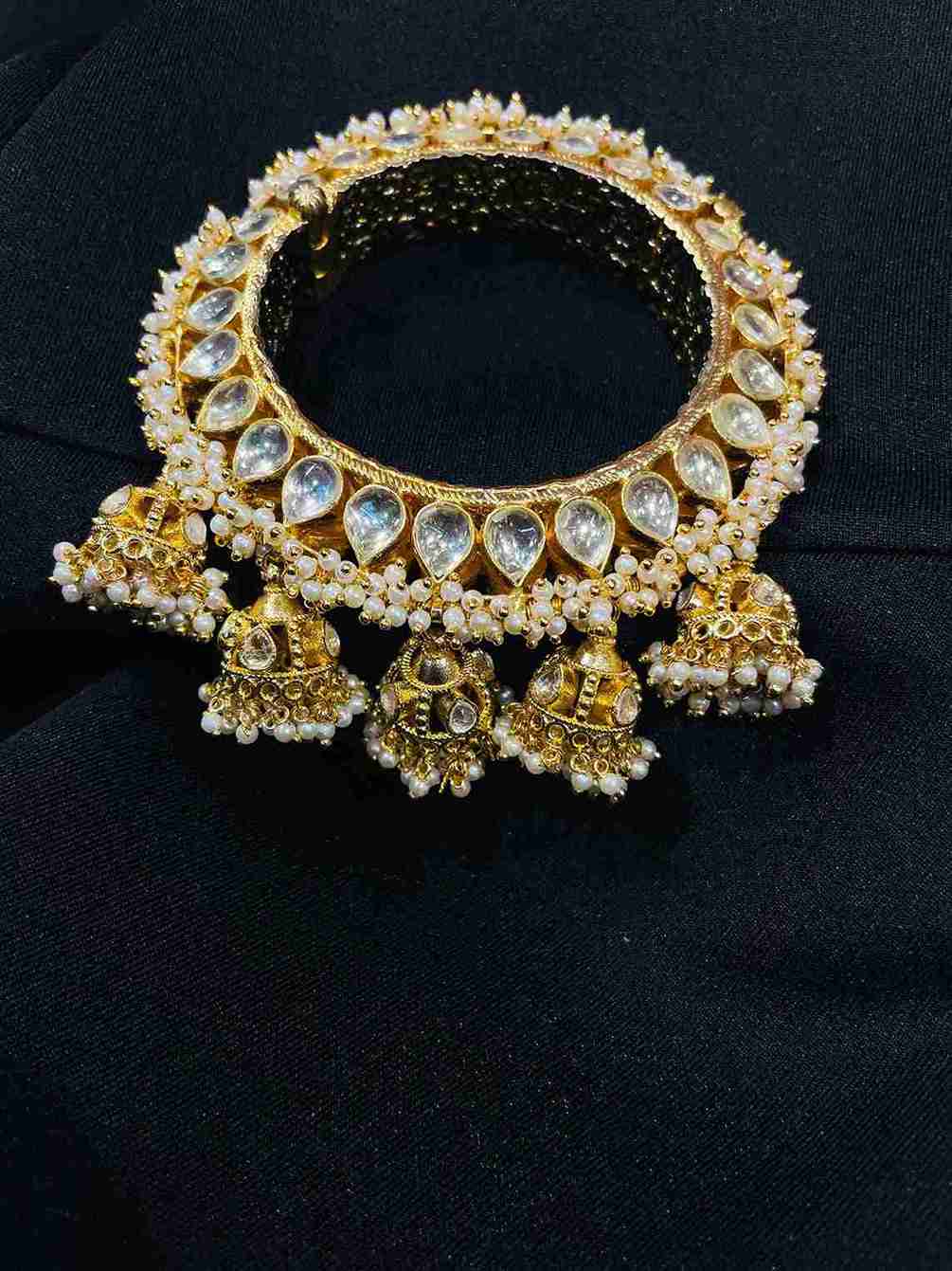 TIHANGI GAJRA BANGLE image 0