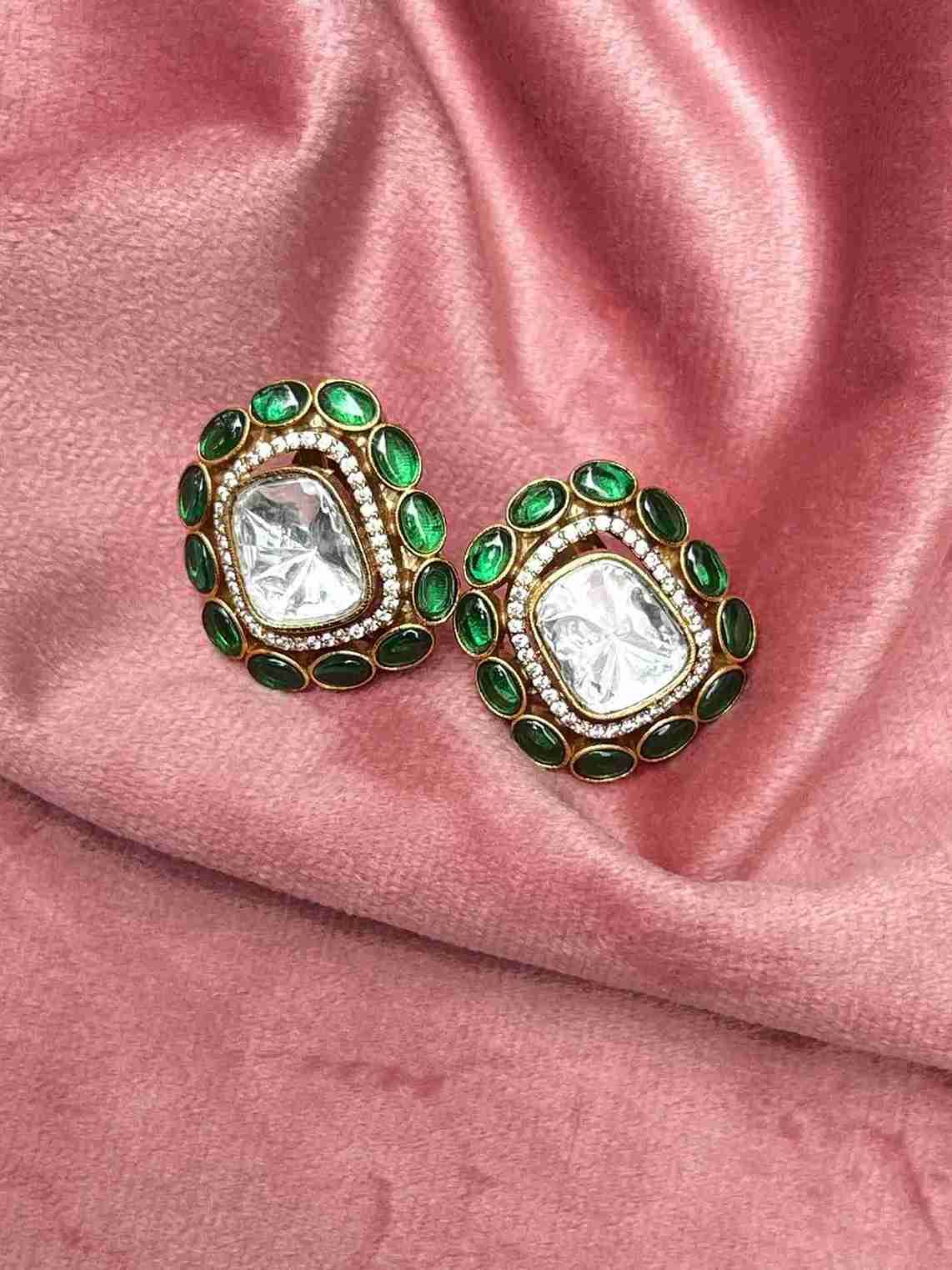 jaya green kundan stud image 0