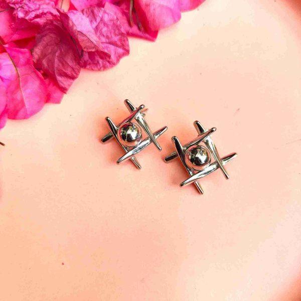 CROSS DOT SILVER STUD