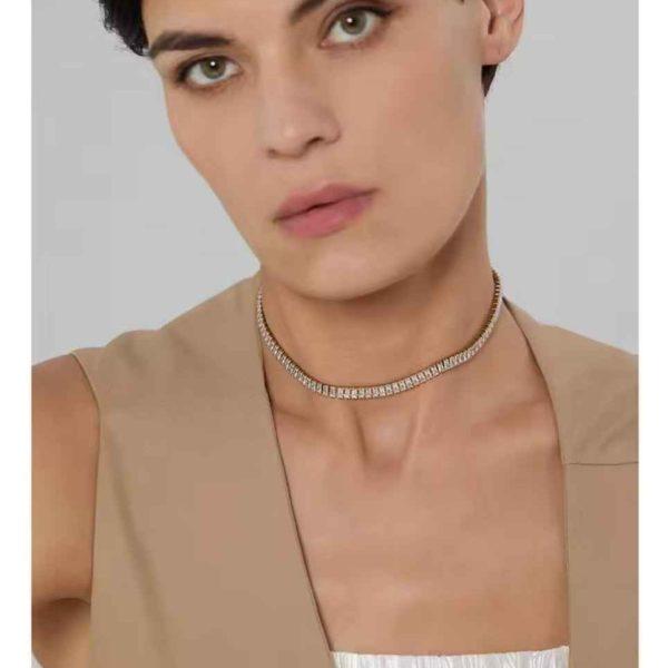 ANNE CHAIN