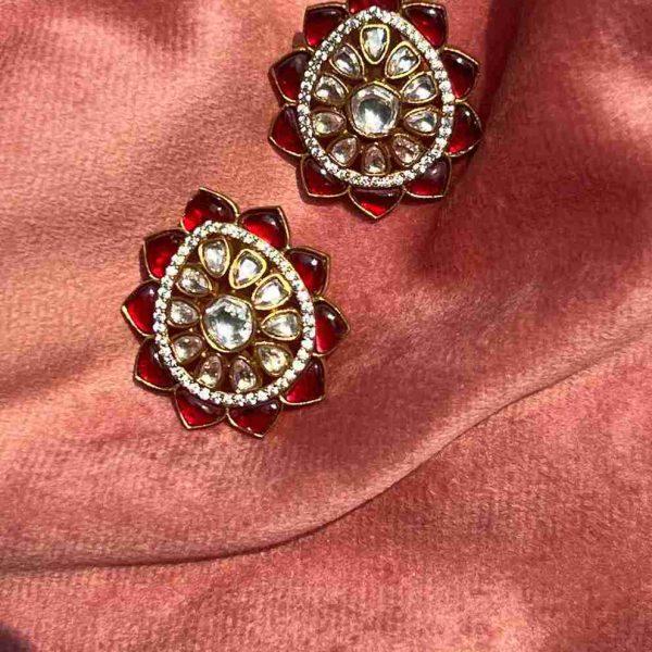 shitija stud