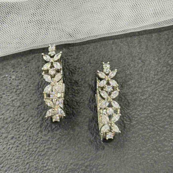 ELSIE DIAMOND U HOOPS