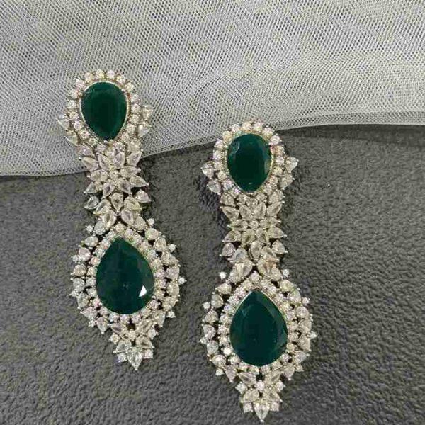 SIDDHIKA EMERALD EARRING