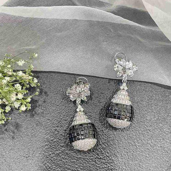 ELLA BLACK DIAMOND EARRING