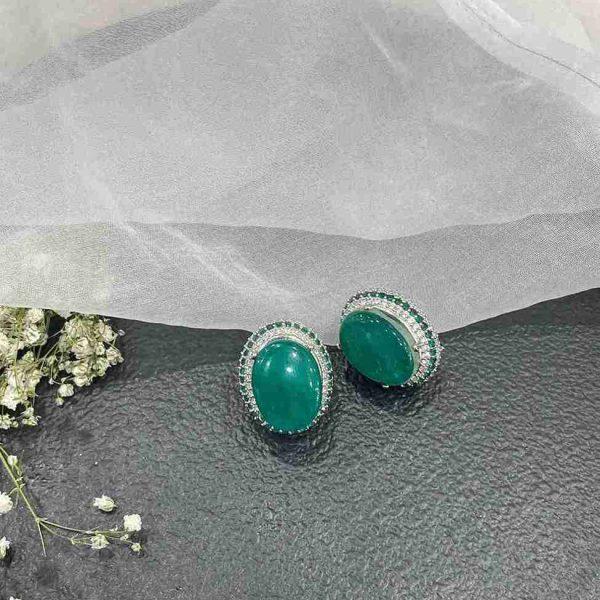 ACE EMERALD STUD