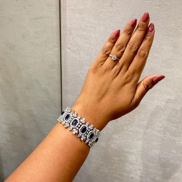 Kanira Diamond Bangle