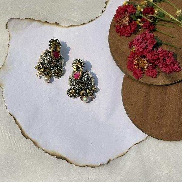 Kaashi Earrings